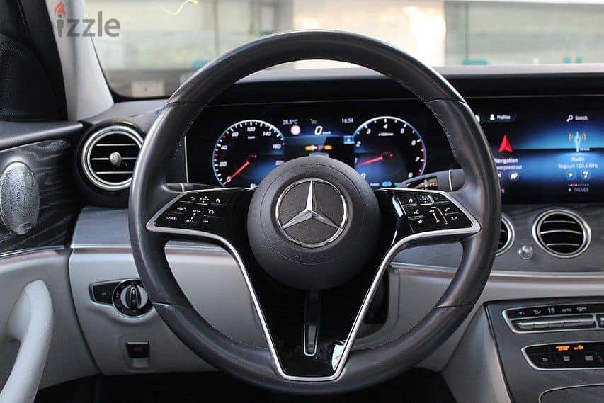 MERCEDES E200 AVANTGARD 2021 11