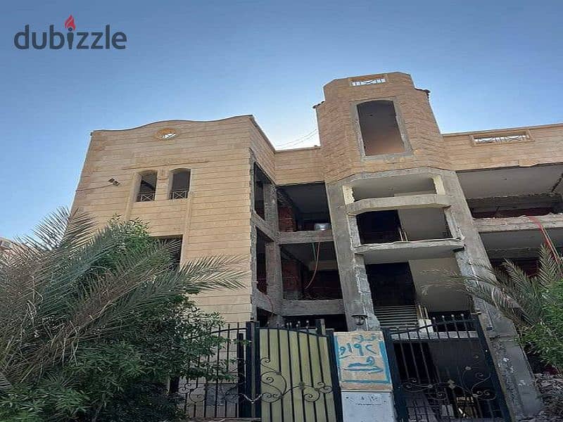 Duplex for sale 470 m in Al Yasmine 4 Compound, New Cairo, Ready to move, minutes from the Ring Road 1