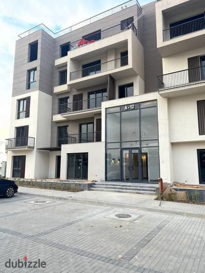 For Sale apartment resale in Sodic East, ground floor with garden ,Ready to Move to be completed in installments