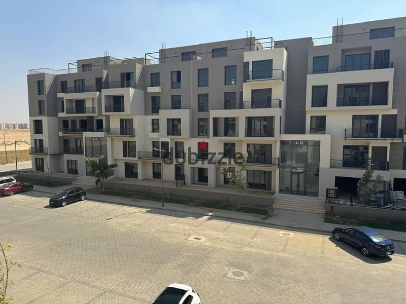 For Sale apartment resale in Sodic East, ground floor with garden ,Ready to Move to be completed in installments 2