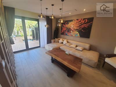 Corner villa with special specifications in the Golden Square, 199m, 3BR, a large garden, fully finished ready to move