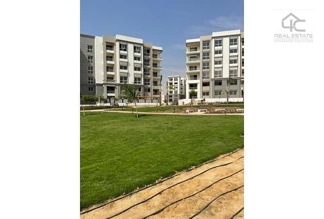 Apartment for sale in Hyde Park, 171 sqm, fully finished, 3 rooms, down payment and installments, prime location, view, landscape 0