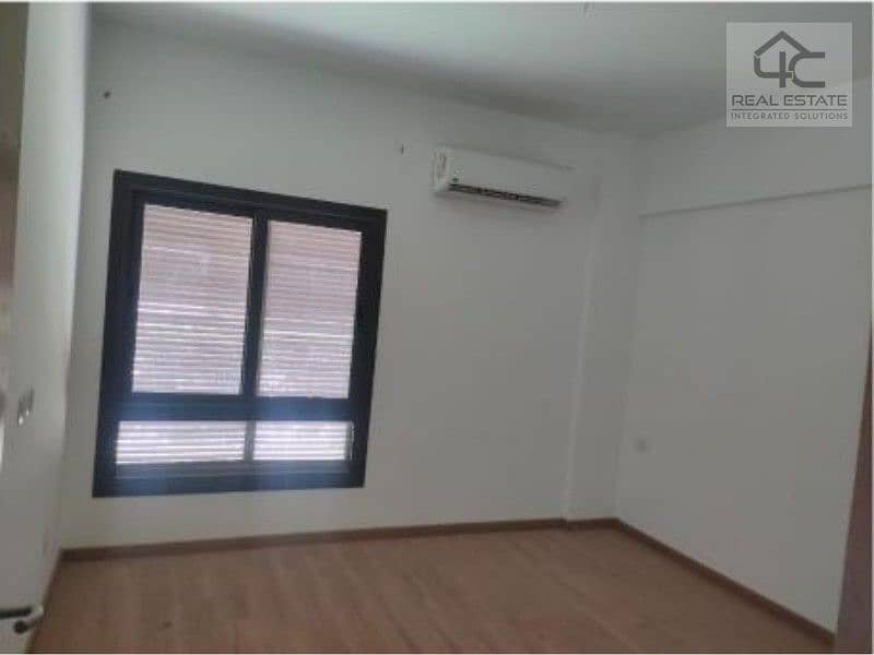 Apartment for sale prime location View landscape in Fifth square - AlMarasem 11