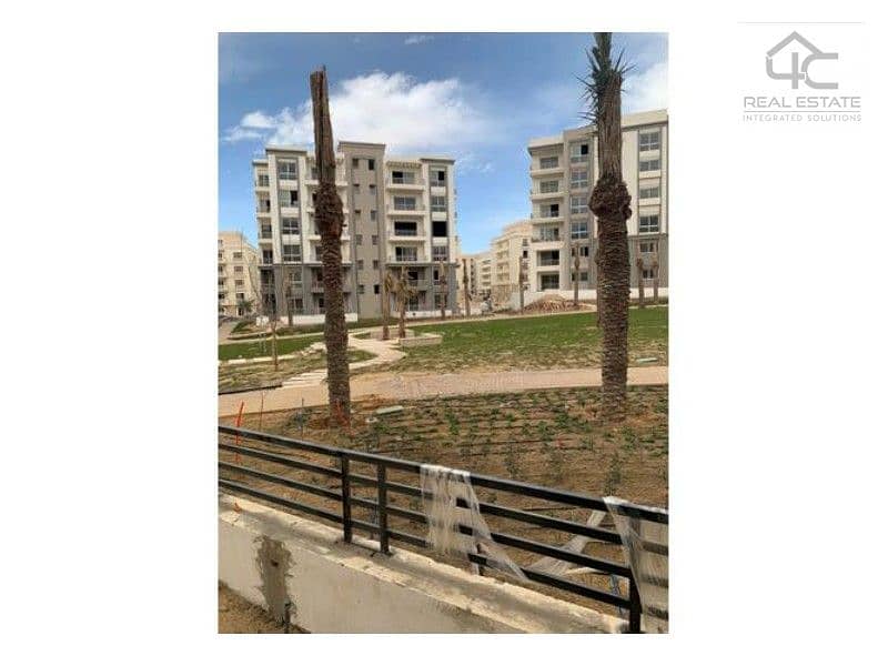 Apartment for sale Direct on land scape Compound Hydepark 3