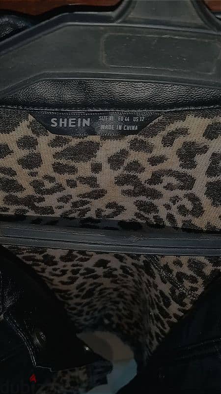 جاكيت SHEIN 4