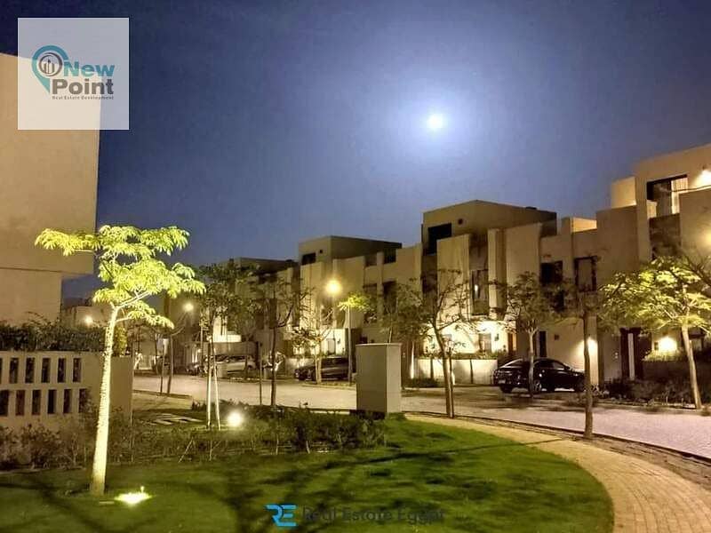 Receive immediately a fully finished duplex of 275 m2 + immediate delivery in Al Burouj Compound in El Shorouk 9