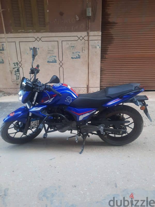 بنيلي VLR 200 super sport 0