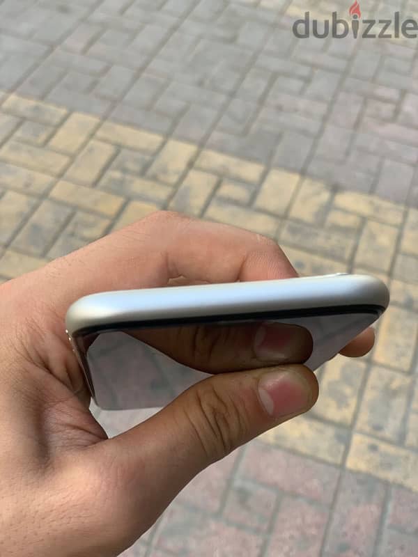 Iphone 11 128g zerooo 5