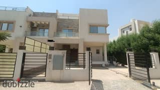 Twin opportunity, large space, at the lowest rental price on the market, with a very special view, in Qarnful Heights Compound, new Cairo 0