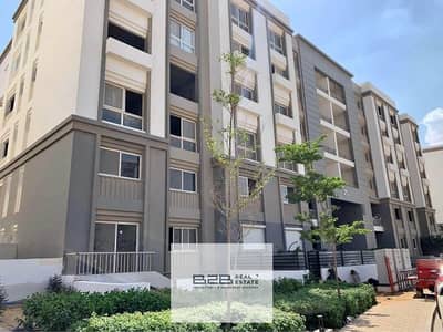 Apartment for sale prime location at garden lakes hyde park - 6 October