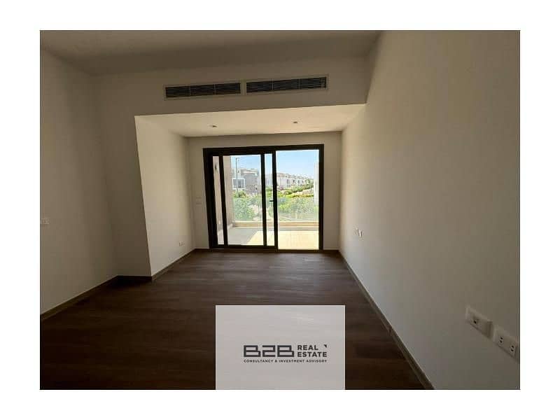 Resale Twin House Fully Finished with ACs Al Marasem Fifth Square New Cairo 4