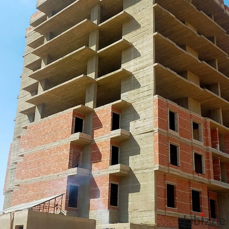 Resale apartment for sale at the old price per meter in R7 7