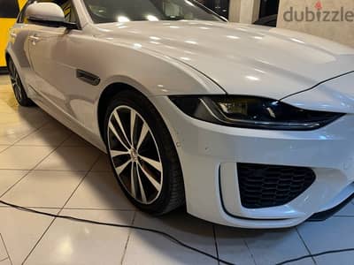 Jaguar XE 2020