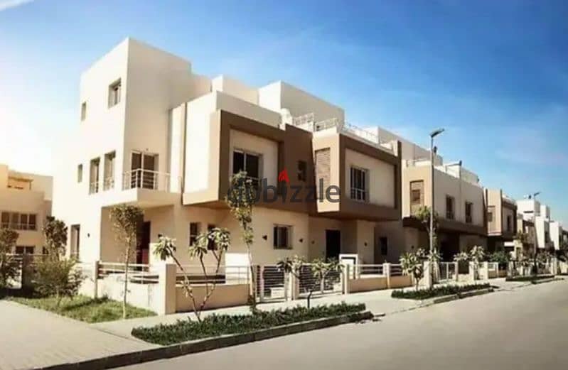 "Receive your fully finished villa immediately in the heart of October, Grand Heights Compound, near Mall of Arabia. " 8