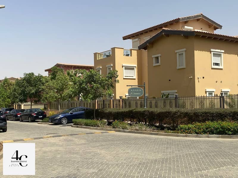 Classic Townhouse 234m With Land Area 270m view Landscape Near Club House At The Lowest Price In Hyde Park Fifth Settlement 2