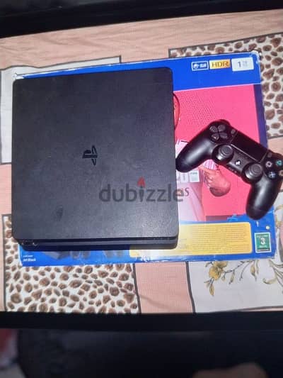 Ps4 slim 1 tera like new