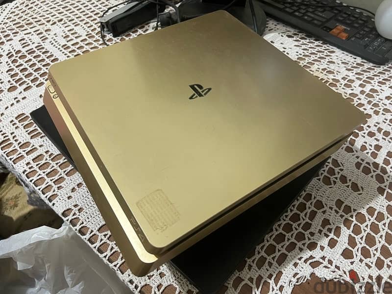 ps4 slim 2