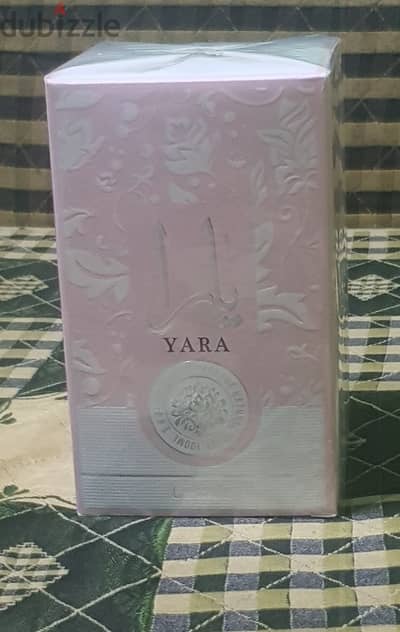 عطر يارا من لطافه الامارات