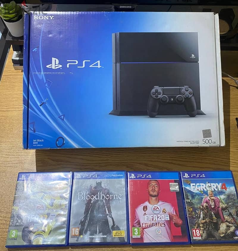 Playstation 4 - 500GB 4