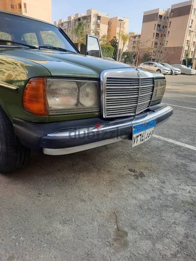 Mercedes-Benz E200 1980