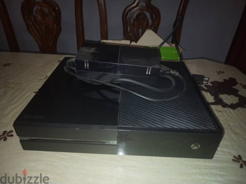 Xbox one اكس بوكس وان 500جيجا 4