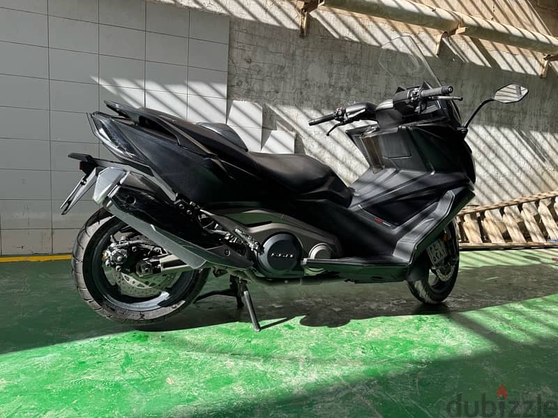 kymco ak550 2