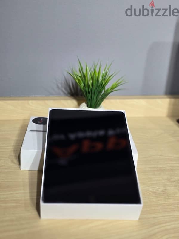 Ipad 8th generation 128GB 2