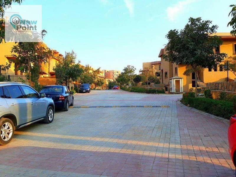 Receive immediately a fully finished apartment in an already inhabited compound next to AUC in the Fifth Settlement 1