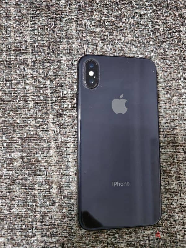 iphone x ,ايفون اكس مساحة ٦٤ و بطارية ٨٨% متفتحش قبل كدا 1