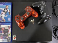 Ps4 Pro 1TB + 2 controller UAE version 0