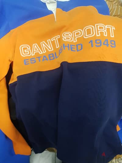 Gant tshirt size medium  original new