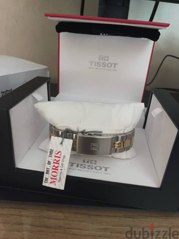 TISSOT - T101.417. 22.031 2