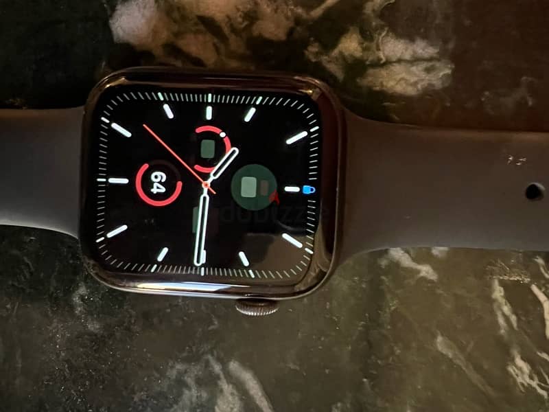 Apple watch series 5 4