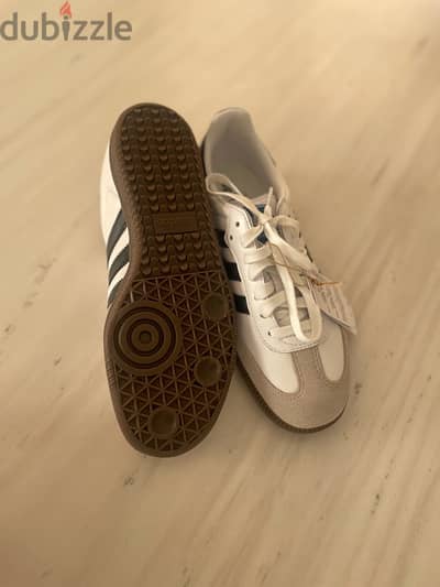 adidas Samba shoe New size 42 EUR - 9 USA never used from USA