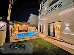 Luxury Palace with swimming pool for sale hyde park new cairo near to AUC university 0