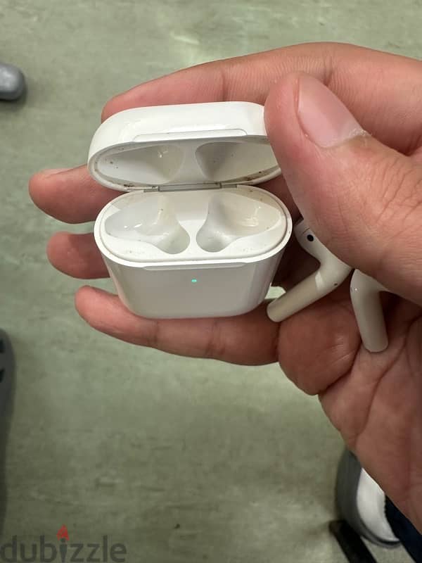 Airpods 2 Generation 2