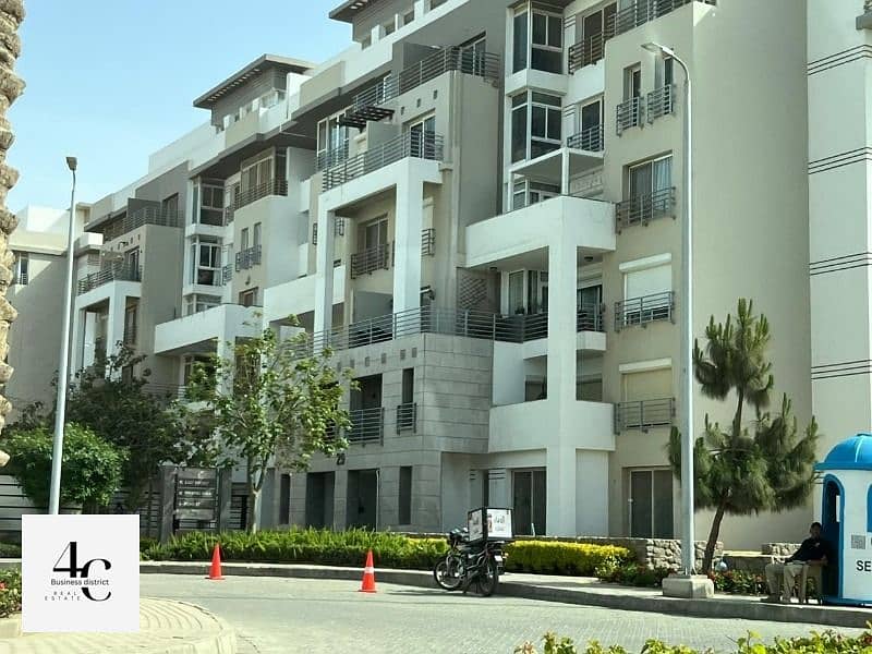 Apartment 216m for sale 3 bedrooms in view landscape with installments in the most special phase HPR in Hyde Park Fifth Settlement 0