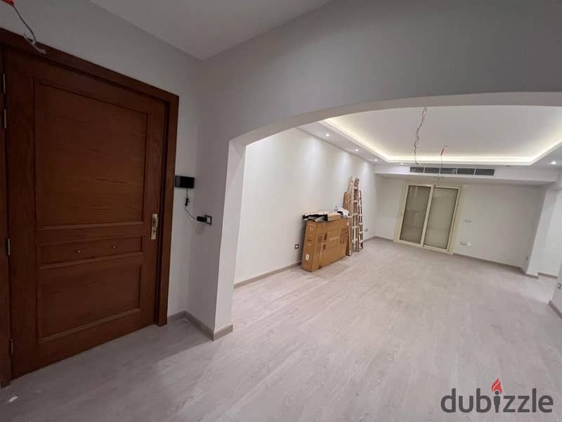 Apartment for rent, kitchen and air conditioning, in Hadayek El Mohandessin Compound, 3 rooms 5