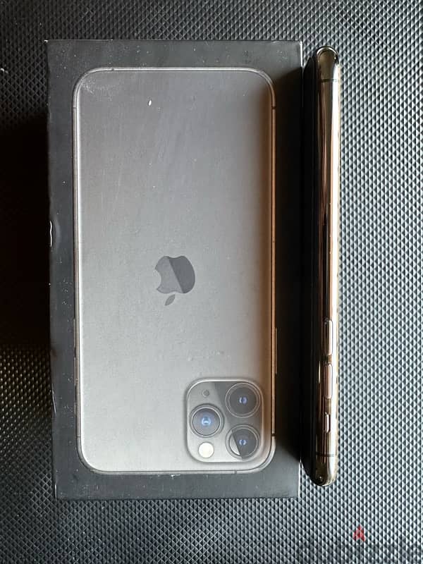 IPhone 11 pro excellent condition 4