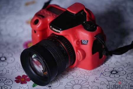 canon 70 d like new