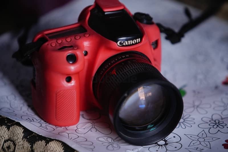 canon 70 d like new 1