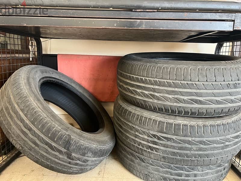 كوتش عربية  Bridgestone 195/65R15 0