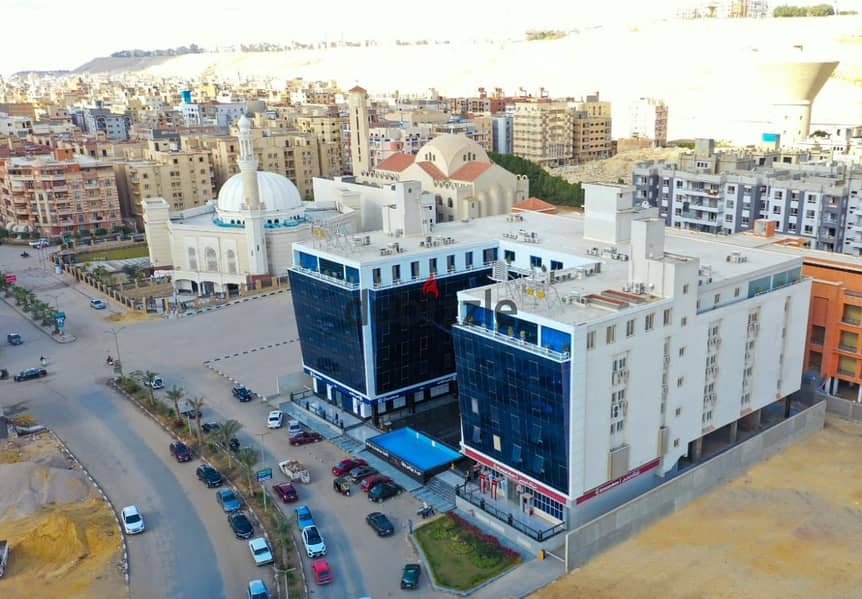 Exclusive analysis laboratory for rent, 113 meters, finished, view on the front of a mall in Mokattam 3