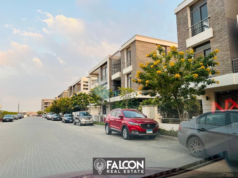 For sale, an apartment with a garden (with a 42% discount for cash + installments) in Taj City, on the Suez Road, in front of Cairo International Airp 6