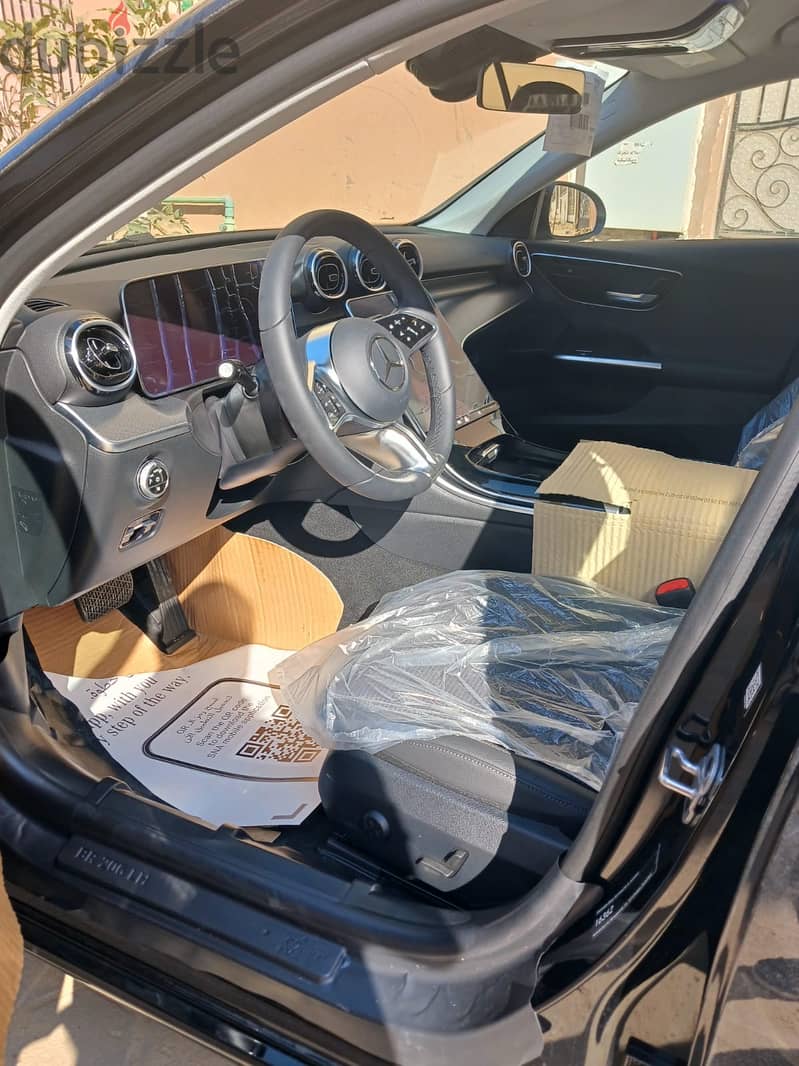 Mercedes-Benz C180 2025 مرسيدس موديل 7