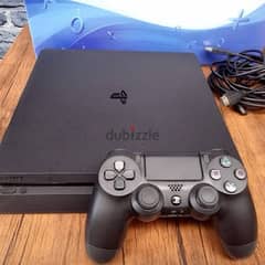 PS4 slim 500gb with 2 controllers 0