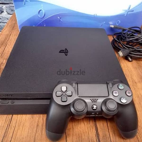 PS4 slim 500gb with 2 controllers 0