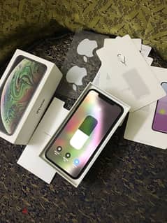 iPhone xs max 64GB 0