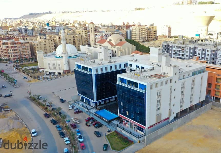 Exclusive radiology center for rent, 113 meters, finished, view on the front of a mall in Mokattam 4