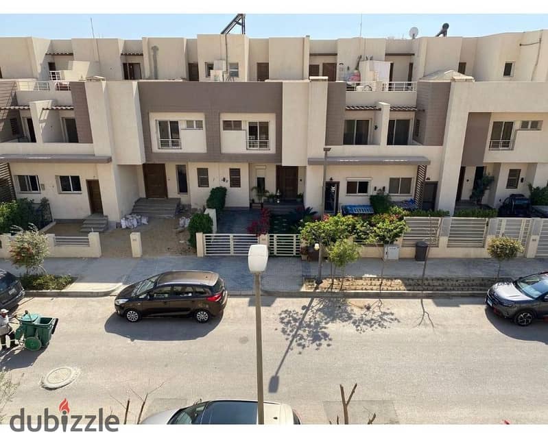 Twin house 400 m, immediate delivery, Grand Heights, Sheikh Zayed 9